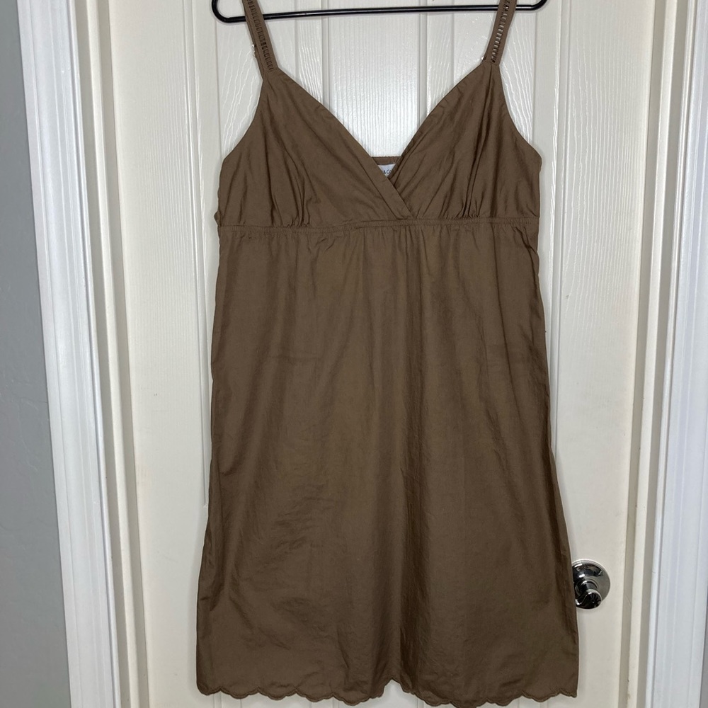 Cruise wear & Co brown sleeveless dress LARGE pullover style scalloped hem